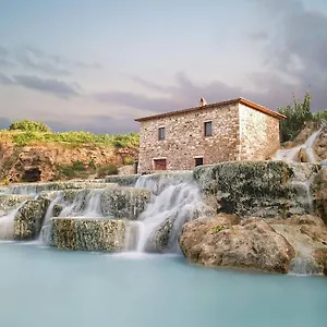 Bed & Breakfast 8380 Miracolle, Poggio Murella